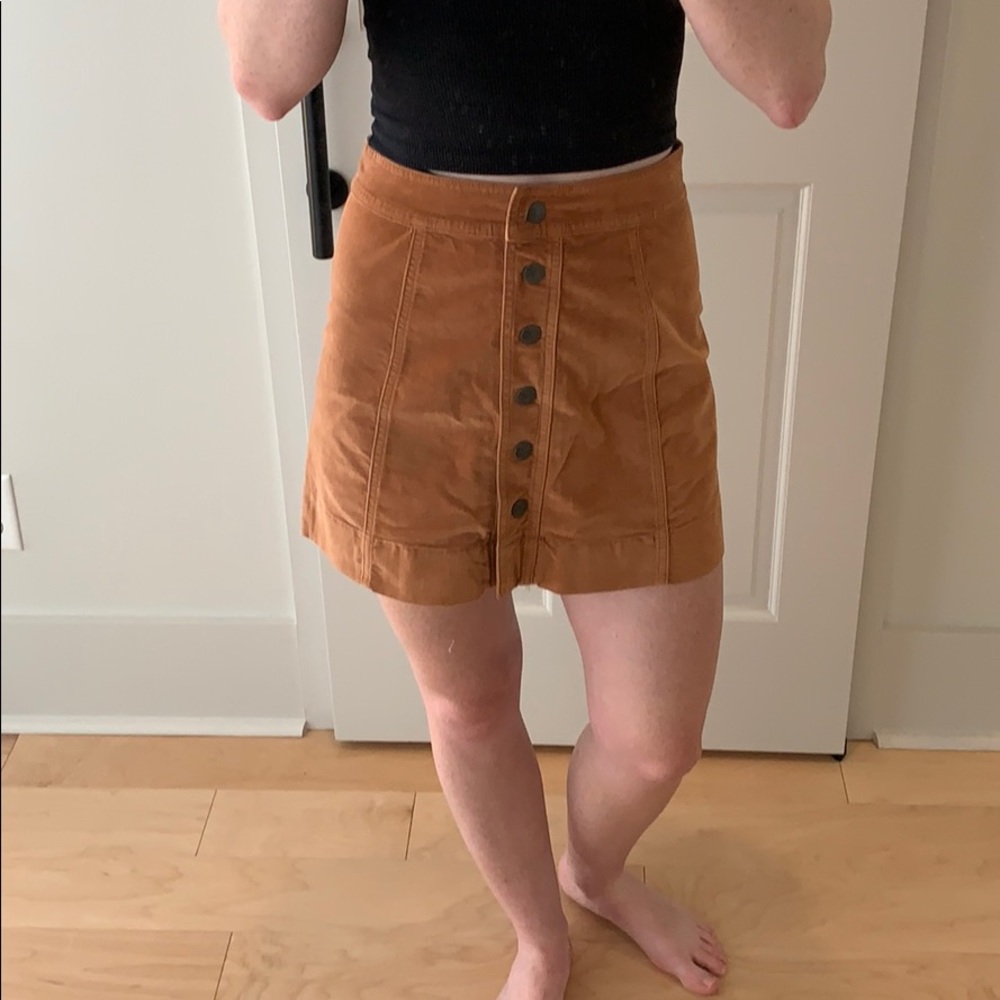 Madewell Camel Snap front Skirt